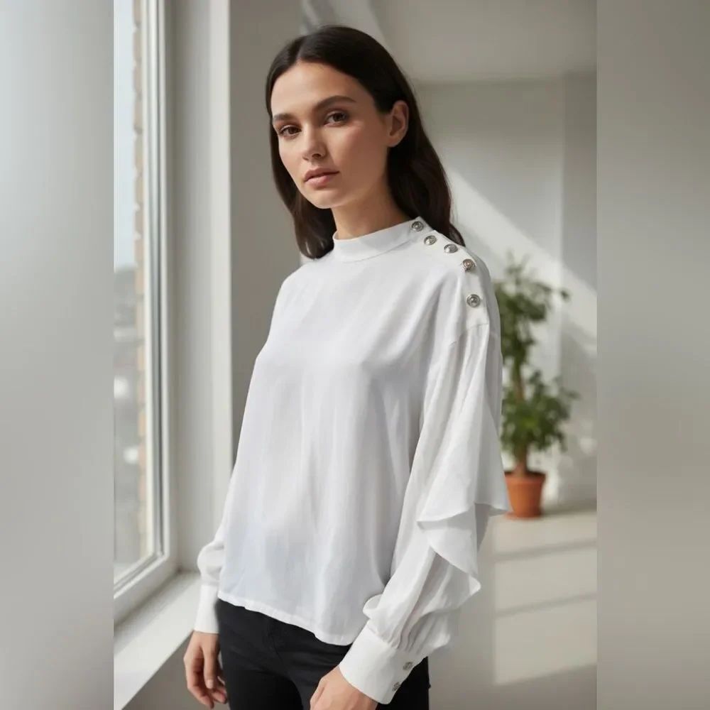 NEW MSGM Milano white gold buttons ruffle long sleeve elegant blouse M